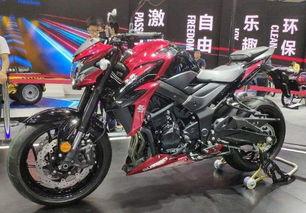 国产四缸街车摩托视频,性能与时尚的完美融合