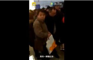 国产踢裆女王Vk视频