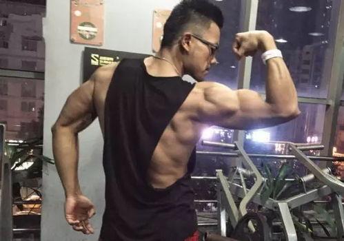 国产油腻肌肉男视频,揭秘健身圈中的另类现象